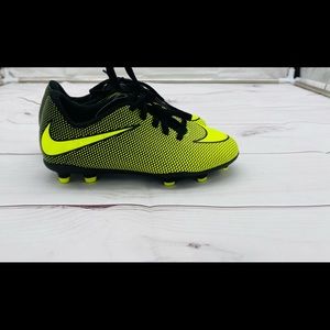 Nike Kids Bravata II FG Soccer Cleats 844442-070